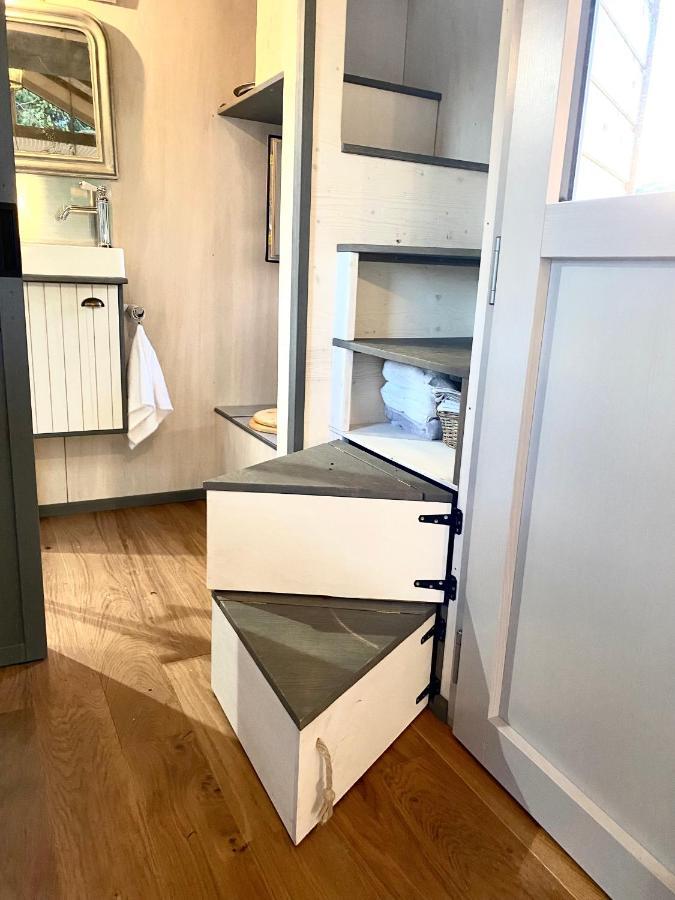 숄레 Jolie Tiny House Sous Les Grands Arbres 빌라 외부 사진